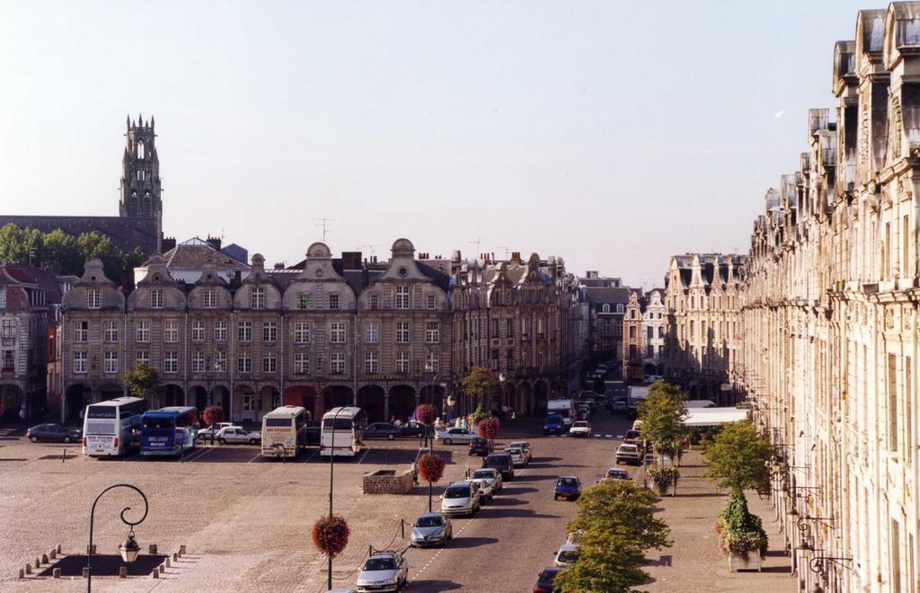 Hotel Les Trois Luppars Arras Zewnętrze zdjęcie